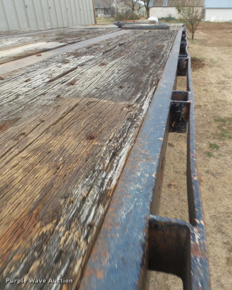 image for item DA5095 1976 drop deck trailer