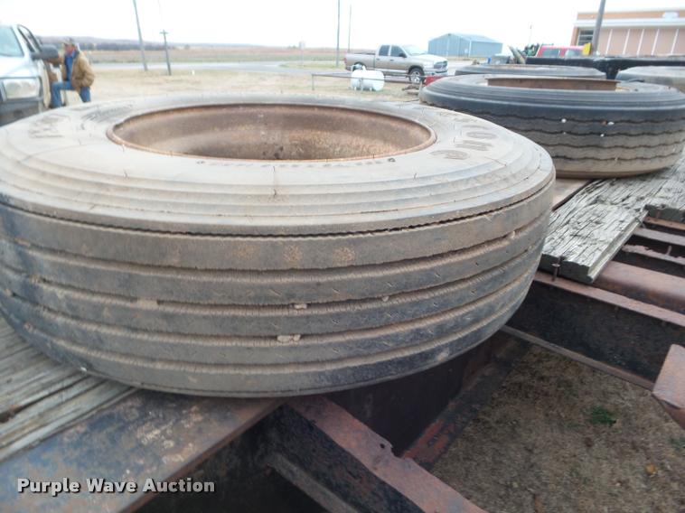 image for item DA5095 1976 drop deck trailer