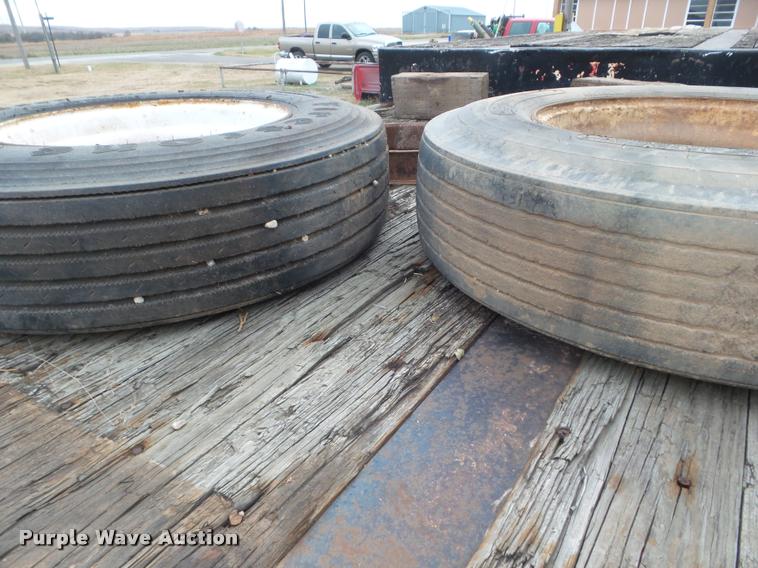 image for item DA5095 1976 drop deck trailer