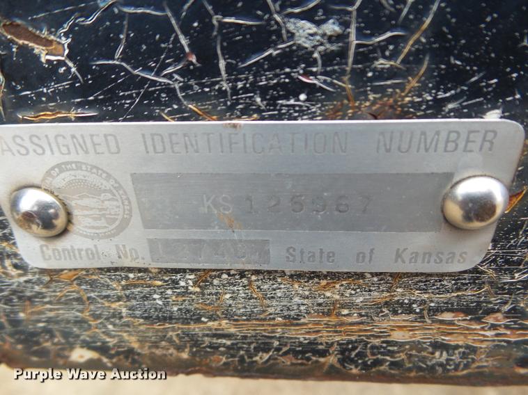 image for item DA5095 1976 drop deck trailer