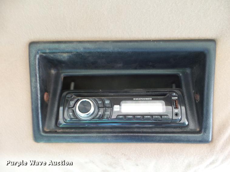 image for item DA5110 1991 John Deere 8760 4WD tractor