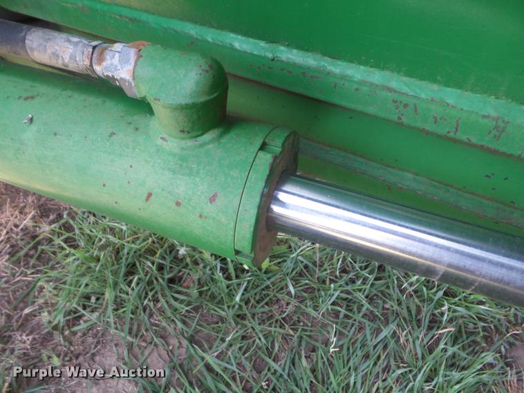 image for item DA5110 1991 John Deere 8760 4WD tractor