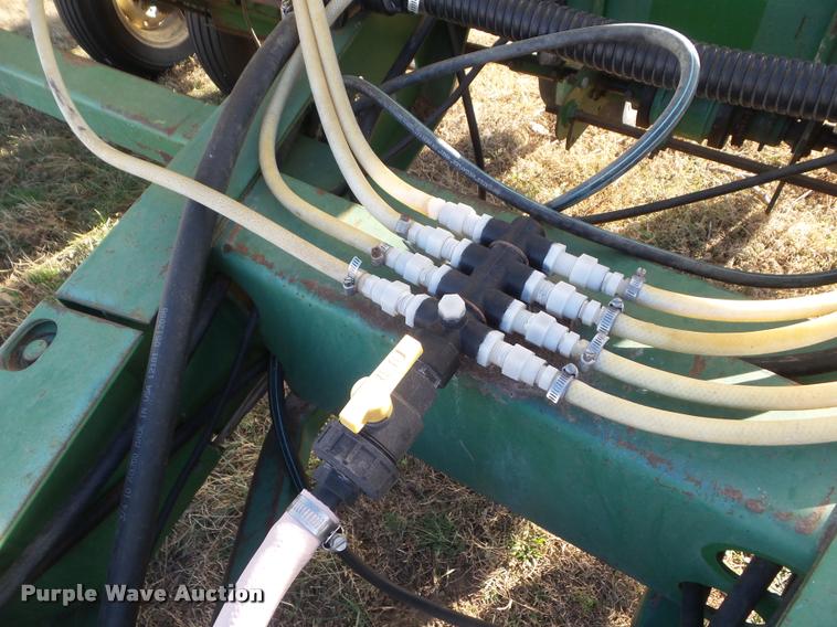 image for item DA5113 John Deere 7200 planter