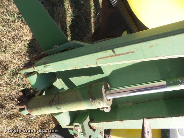image for item DA5113 John Deere 7200 planter