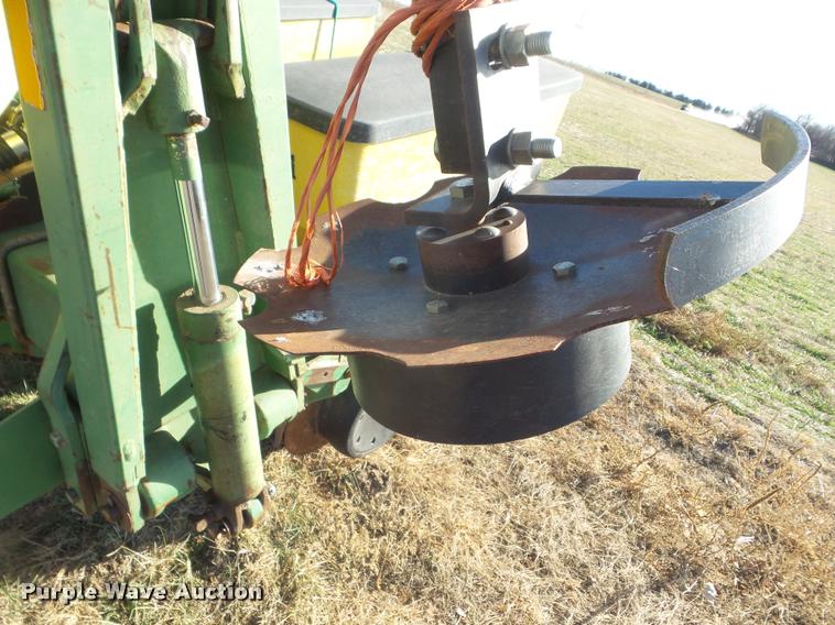 image for item DA5113 John Deere 7200 planter