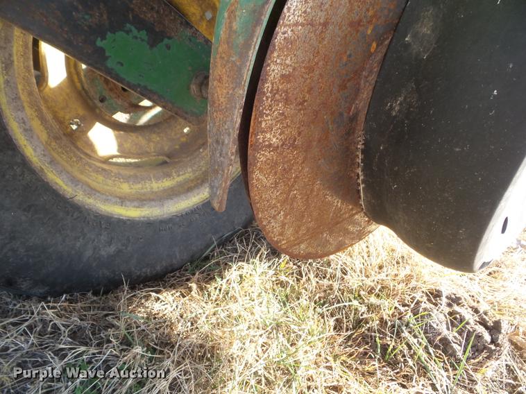 image for item DA5113 John Deere 7200 planter