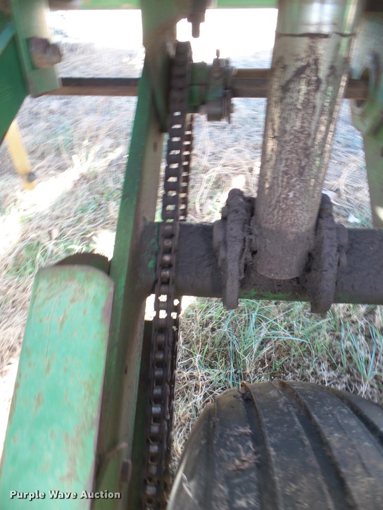 image for item DA5113 John Deere 7200 planter