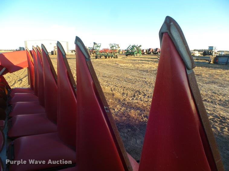 image for item DA5116 2009 Case IH 3408 corn head