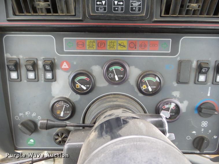 image for item DA5154 2000 Caterpillar Challenger 75E tractor