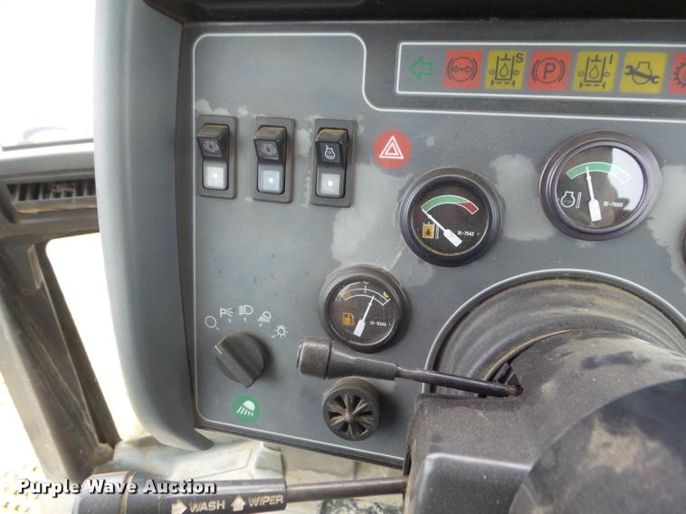 image for item DA5154 2000 Caterpillar Challenger 75E tractor