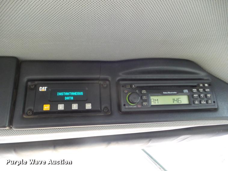 image for item DA5154 2000 Caterpillar Challenger 75E tractor