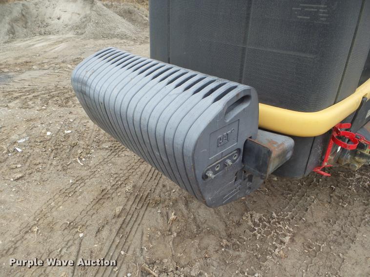 image for item DA5154 2000 Caterpillar Challenger 75E tractor