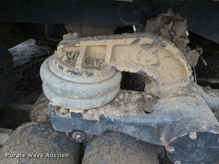 image for item DA5154 2000 Caterpillar Challenger 75E tractor