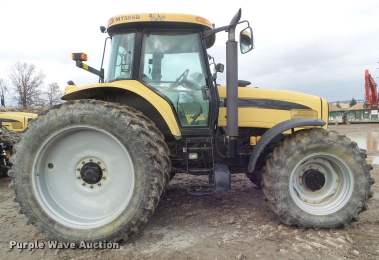 image for item DA5157 2004 AGCO Challenger MT555B MFWD tractor