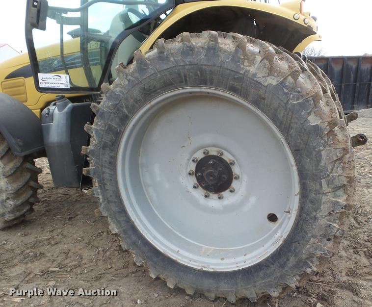 image for item DA5157 2004 AGCO Challenger MT555B MFWD tractor