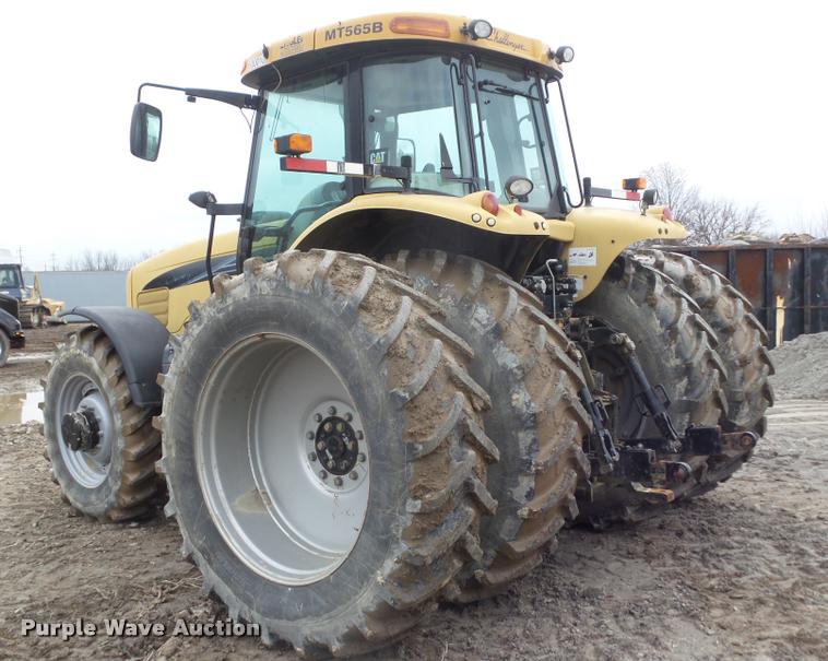image for item DA5158 2004 AGCO Challenger MT565B MFWD tractor