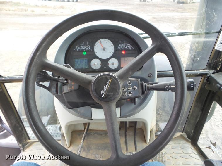 image for item DA5158 2004 AGCO Challenger MT565B MFWD tractor