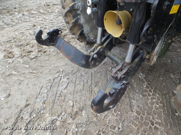 image for item DA5158 2004 AGCO Challenger MT565B MFWD tractor