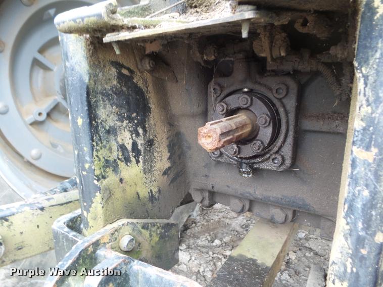 image for item DA5158 2004 AGCO Challenger MT565B MFWD tractor