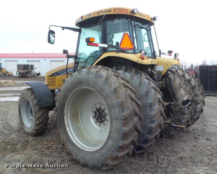 image for item DA5161 2004 AGCO Challenger MT565B MFWD tractor