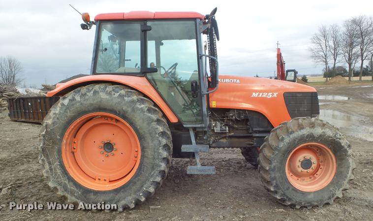 image for item DA5162 2008 Kubota M125DTC MFWD tractor