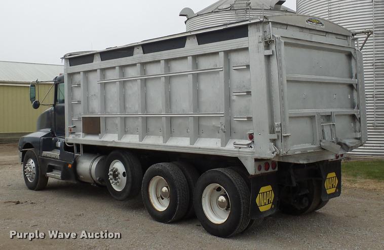 image for item DA5771 1989 Kenworth T600 grain truck