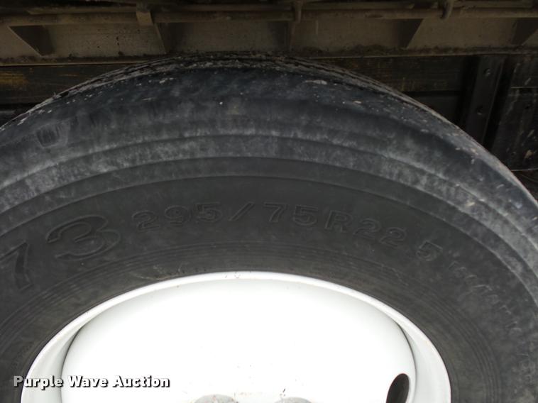 image for item DA5771 1989 Kenworth T600 grain truck