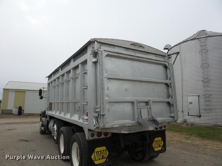 image for item DA5771 1989 Kenworth T600 grain truck