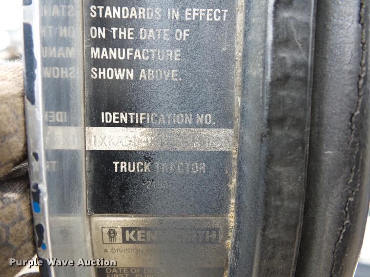 image for item DA5771 1989 Kenworth T600 grain truck