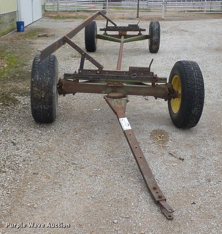 image for item DA5775 John Deere header trailer