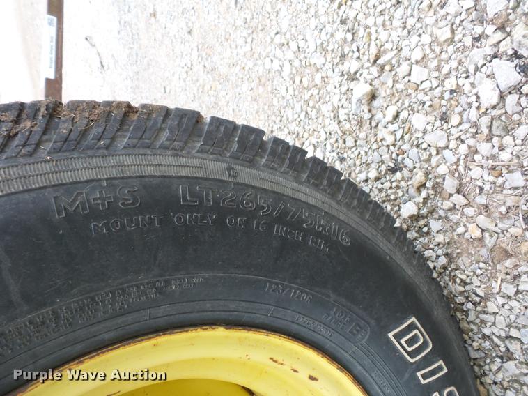 image for item DA5775 John Deere header trailer