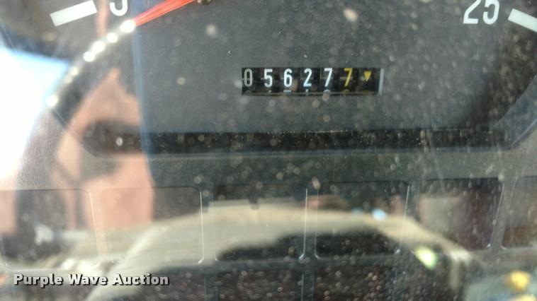 image for item DB0780 Caterpillar Challenger MT455B tractor