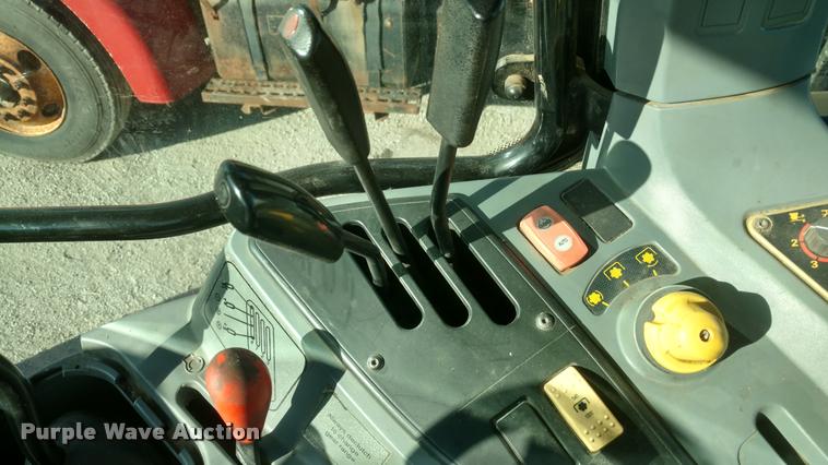 image for item DB0780 Caterpillar Challenger MT455B tractor