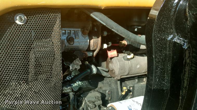 image for item DB0780 Caterpillar Challenger MT455B tractor