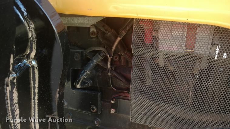 image for item DB0780 Caterpillar Challenger MT455B tractor