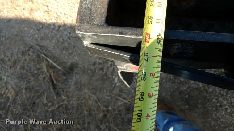 image for item DB0788 1990 Ford F450 Super Duty flatbed truck