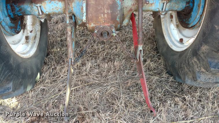 image for item DB0790 Ford 2000 Super Dexta tractor