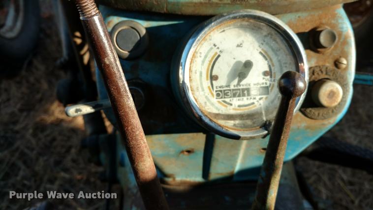 image for item DB0790 Ford 2000 Super Dexta tractor