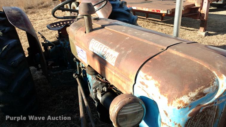 image for item DB0790 Ford 2000 Super Dexta tractor