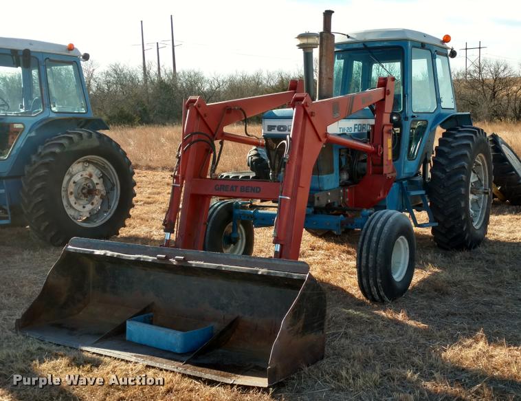 image for item DB0791 1979 Ford TW20 tractor
