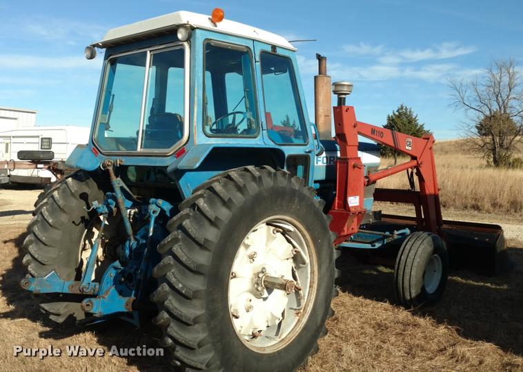 image for item DB0791 1979 Ford TW20 tractor