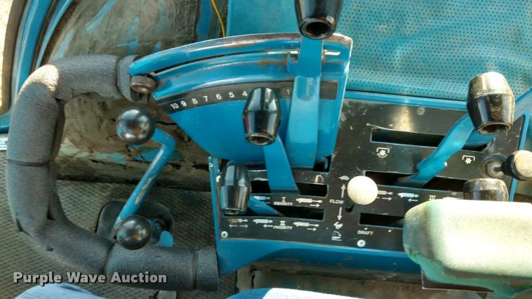 image for item DB0791 1979 Ford TW20 tractor