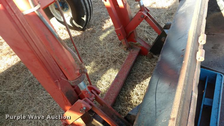 image for item DB0791 1979 Ford TW20 tractor