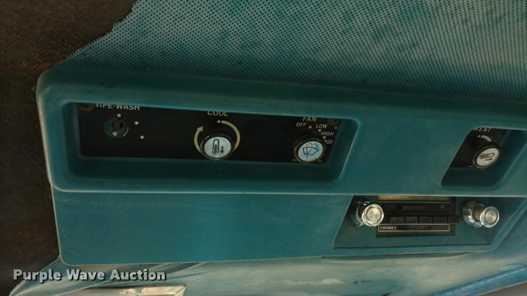 image for item DB0792 1985 Ford TW35 MFWD tractor