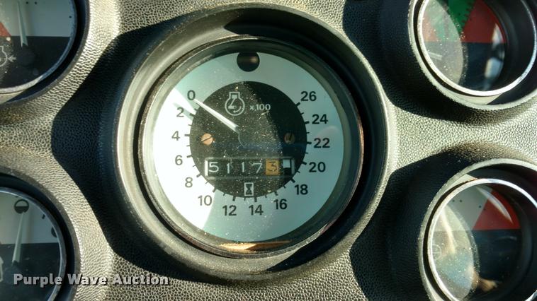 image for item DB0792 1985 Ford TW35 MFWD tractor