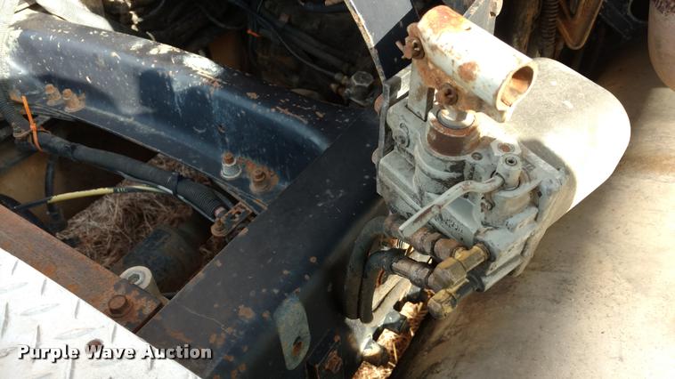 image for item DB0793 1989 Freightliner FLA semi truck