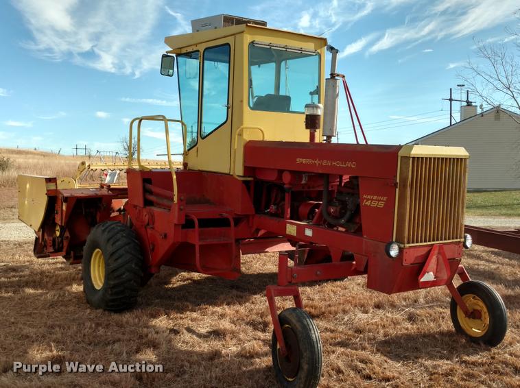 image for item DB0794 1981 New Holland 1495 haybine swather