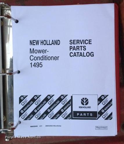 image for item DB0794 1981 New Holland 1495 haybine swather