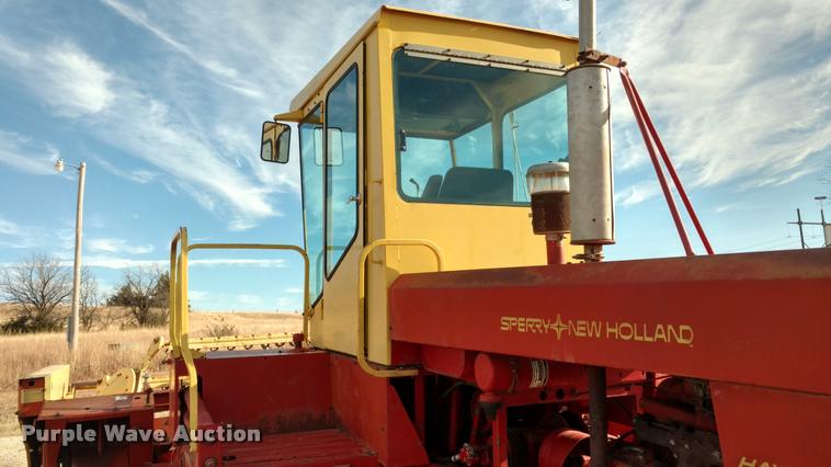 image for item DB0794 1981 New Holland 1495 haybine swather