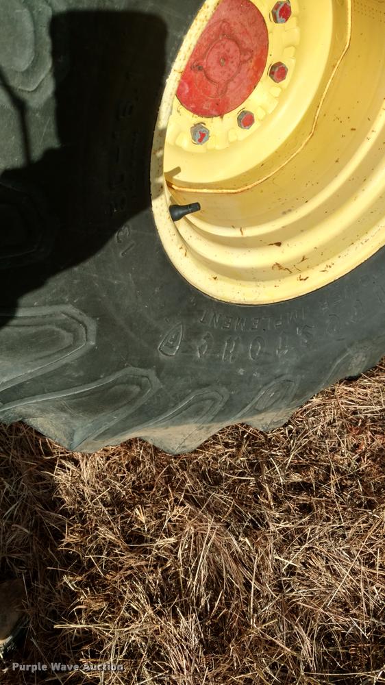 image for item DB0794 1981 New Holland 1495 haybine swather